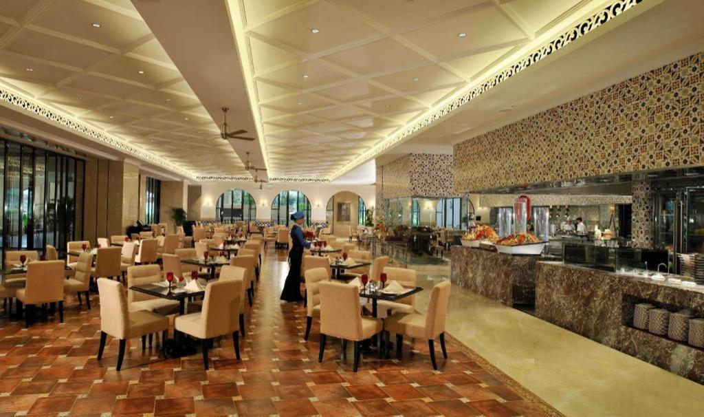The COLI Hotel Shenzhen Exterior foto