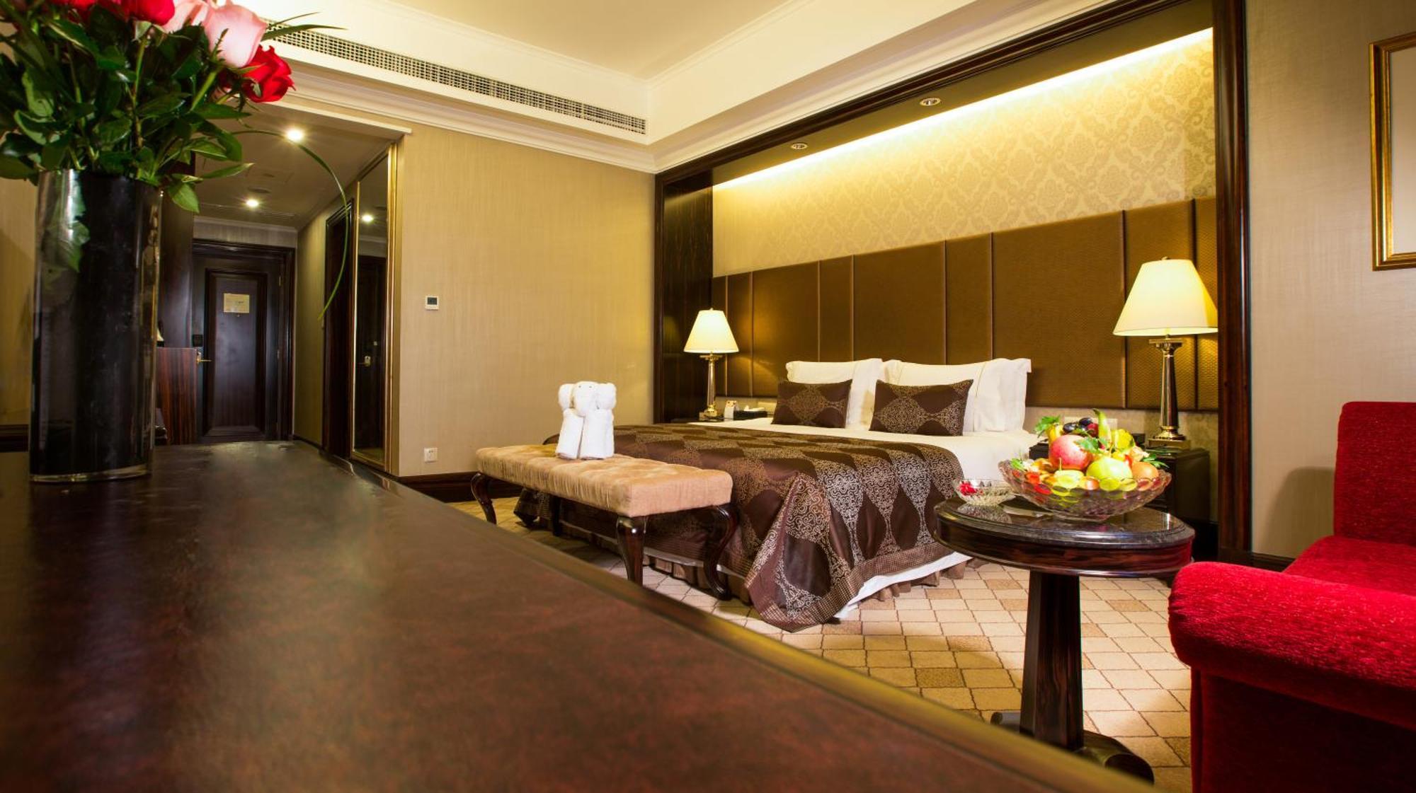 The COLI Hotel Shenzhen Exterior foto