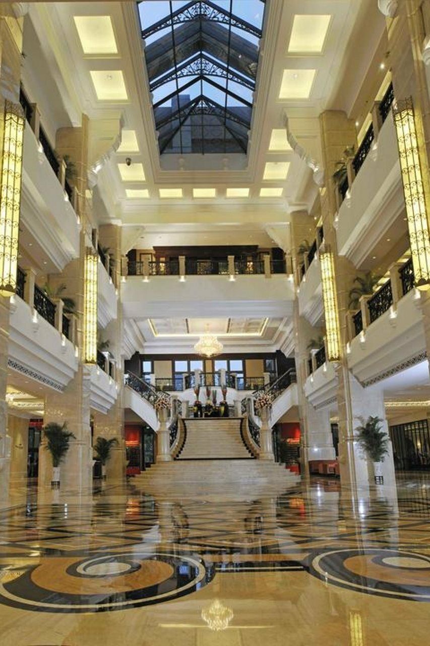 The COLI Hotel Shenzhen Exterior foto